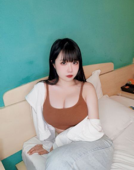 狗头萝莉