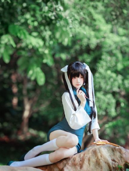 美女热舞