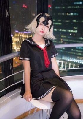 美女热舞诱惑